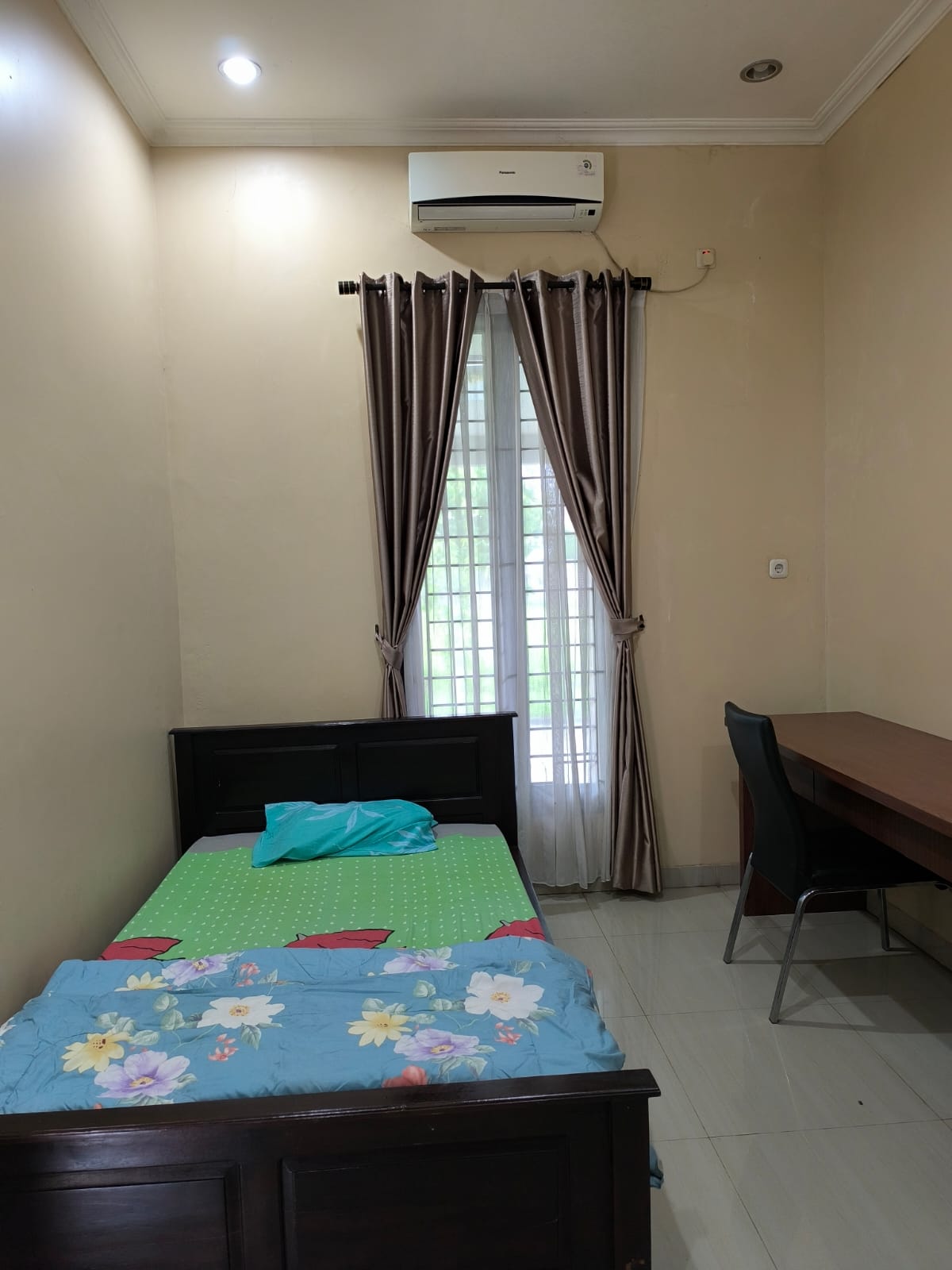 Disewakan Rumah Full Furnished Simpruk Lippo Cikarang